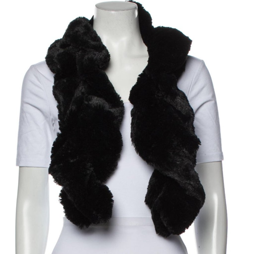 Adrienne Landau Scarf